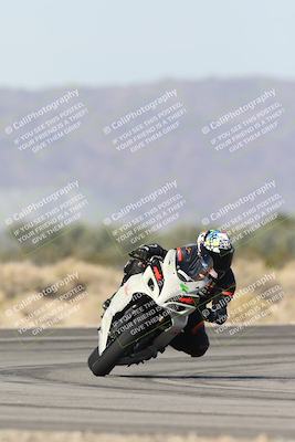 media/Nov-30-2025-TrackXperience (Sun) [[c0061d280f]]/3-Level 1/Session 3 (Turn 16)/